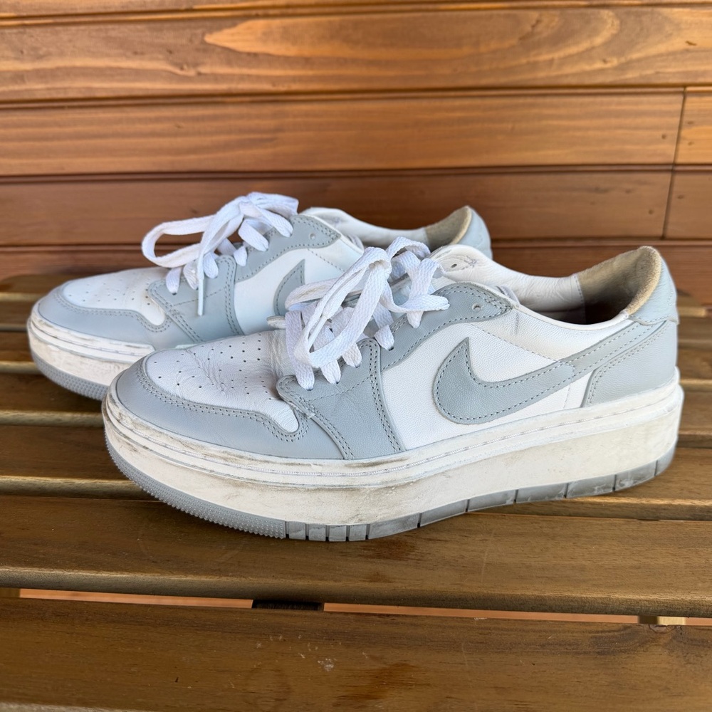 Nike Women's White and Light Gray Sneakers